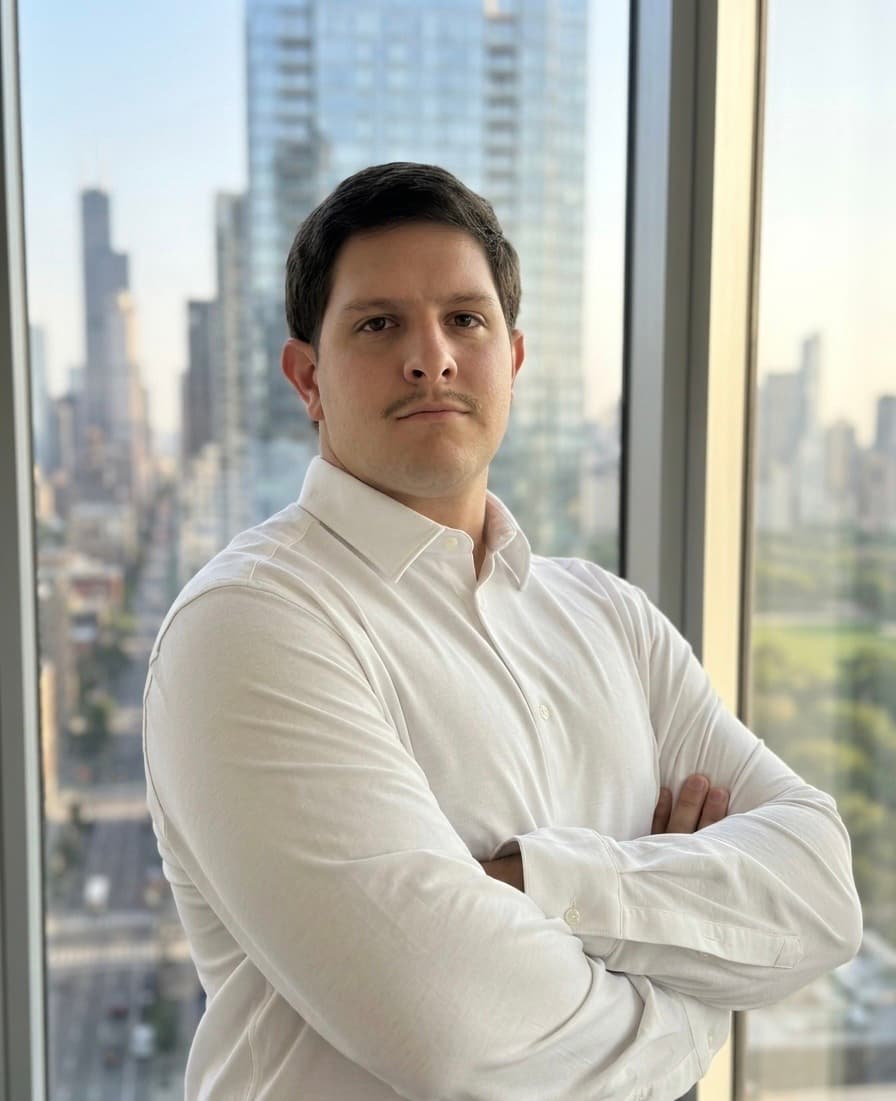Tomás Forner, Abogado — socio fundador